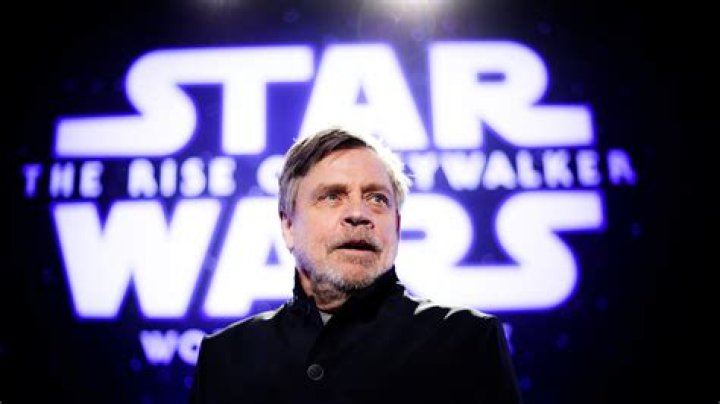 10 of Mark Hamill’s greatest tweets
