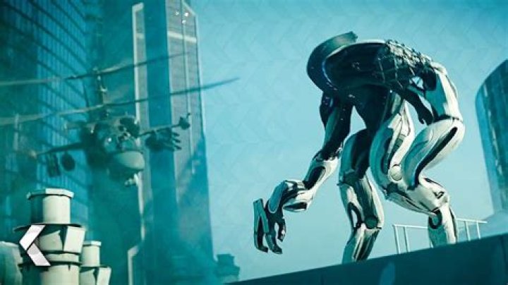 A dumbfounding sci-fi sequel establishes second contact on streaming