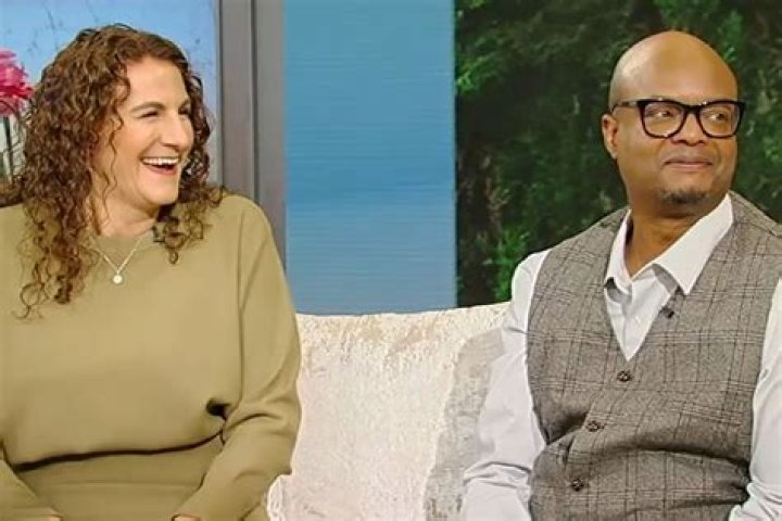 Alex Hirsch Biography – Facts, Childhood, Family Life of Writer, Animator, Voice Actor