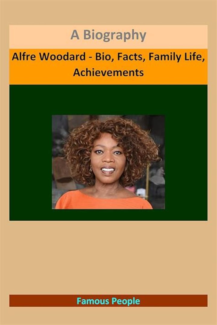 Alfre Woodard Biography - Facts, Childhood, Family Life & Achievements