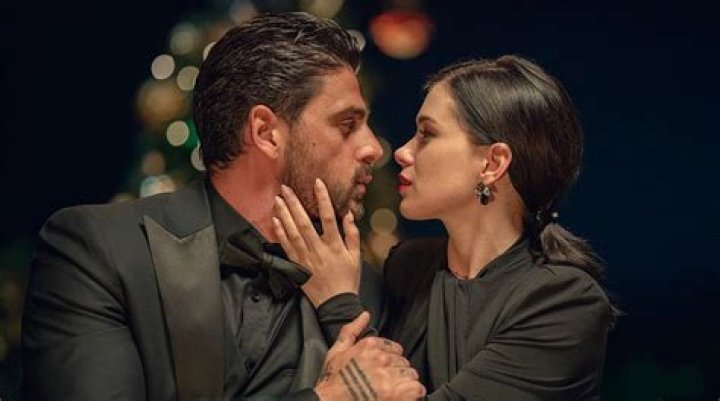 Are Massimo And Laura Dating In Real Life? – Celebrity