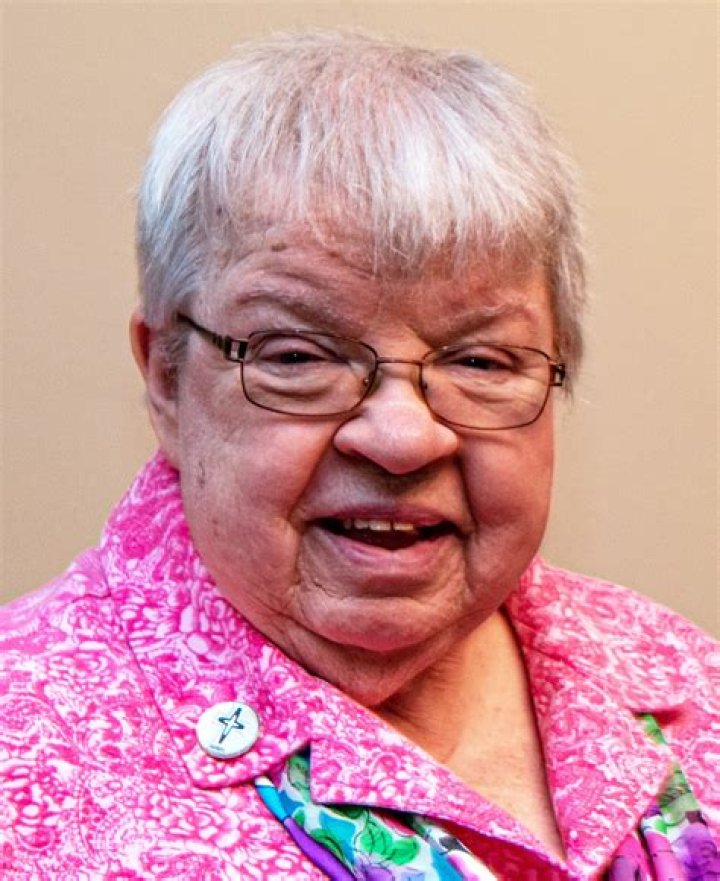 Arlene Semesky Dies in Rochester Accident, ‘The Sister Of Mercy’ band member