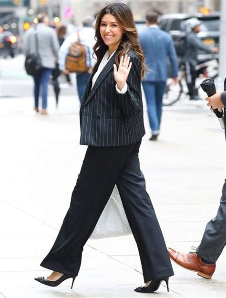 Camille Vasquez Height Weight Shoe Size Measurements Statistics