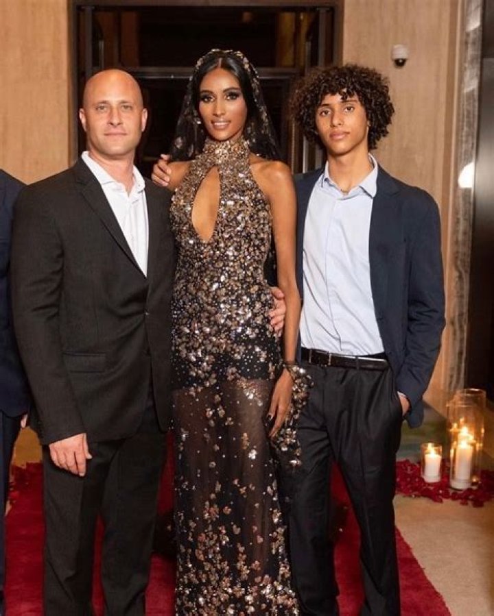 Chanel Ayan Net Worth, Age, Husband, Son, Parents & More