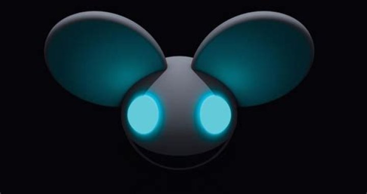 Deadmau5 Logs Into Twitter, Feuds With Marshmello