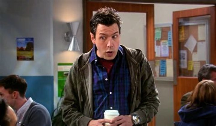 Does the actor who plays Barry Kripke really have a speech impediment? – Celebrity