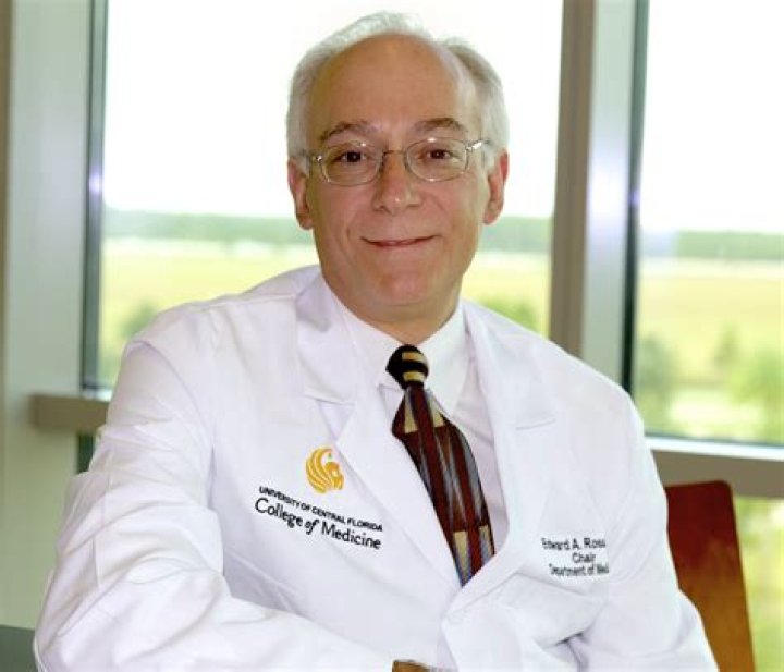Dr. Robert Hall, MD – Gainesville, FL