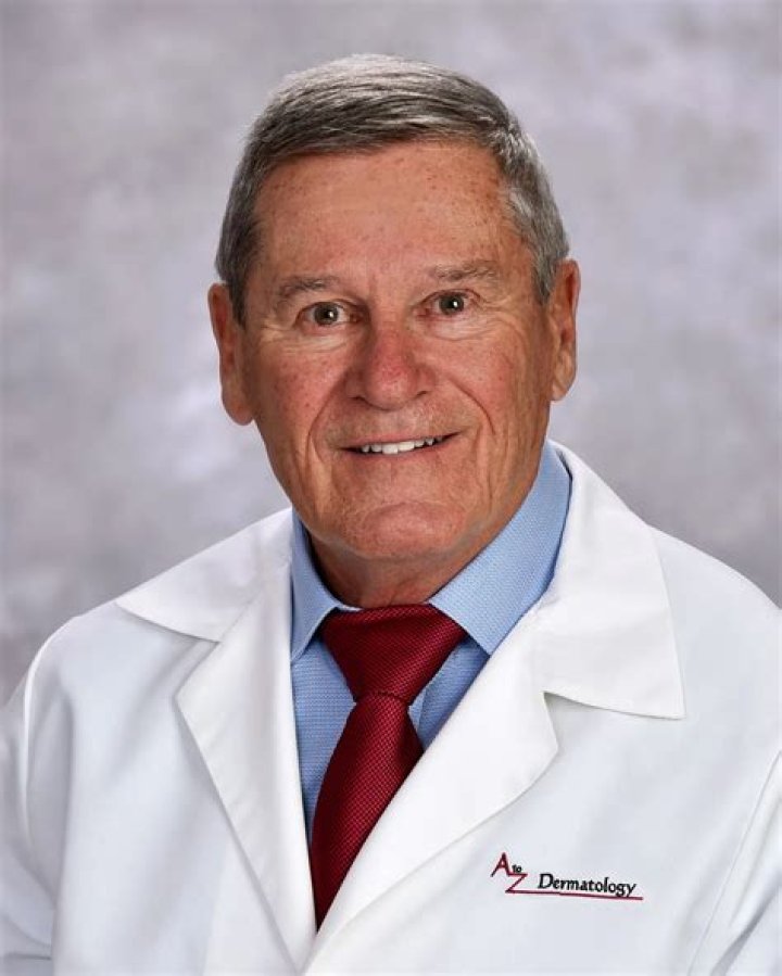 Dr. Stuart Schneiderman, MD – Pawtucket, RI