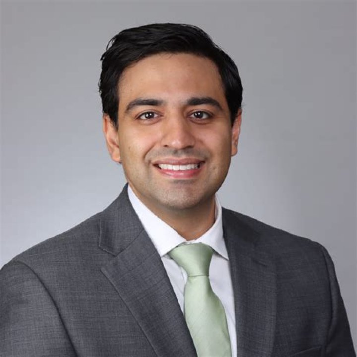Dr. Tooba Khan, MD – Charlotte, NC