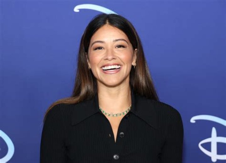 Gina Rodriguez speaks about her battle with Hashimoto’s disease