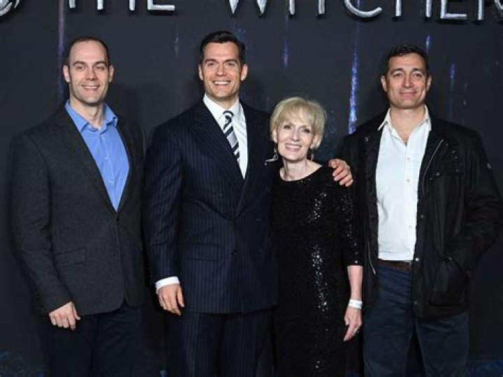 Henry Cavill siblings: Meet Niki Richard Dalgliesh Cavill, Charlie Cavill, Simon Cavill, Piers Cavill