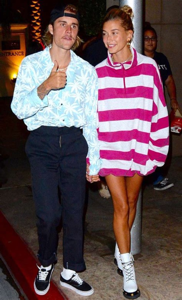 How did Justin Bieber meet Hailey Baldwin?