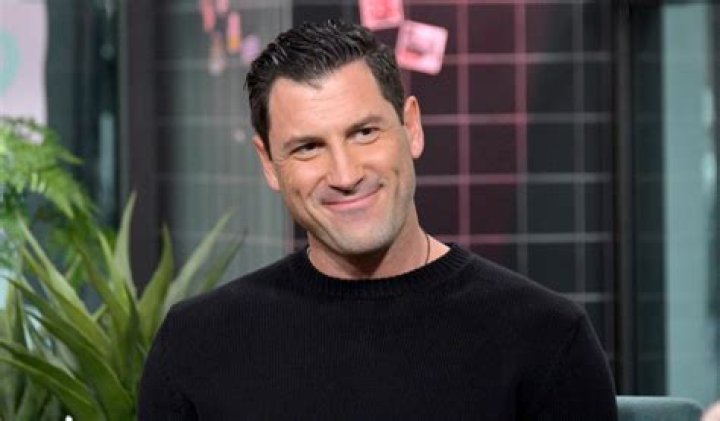 
How Much Money Does Maksim Chmerkovskiy Make? Latest Income Salary
