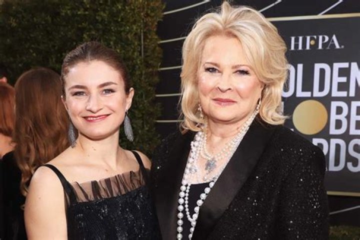 How old was Candice Bergen when she had her daughter? – Celebrity