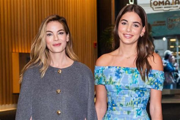 Is Kathryn Gallagher Peter Gallagher’s daughter?
