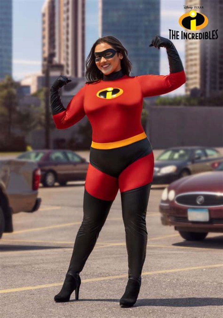 Is Mrs. Incredible bulletproof? – Celebrity