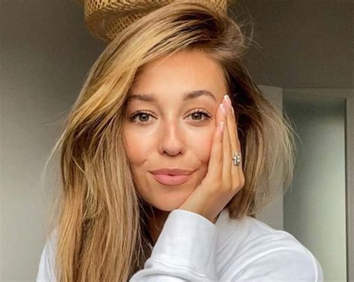 Izabella Krzan in Bathing Suit is in "Padang Padang" — Celebwell