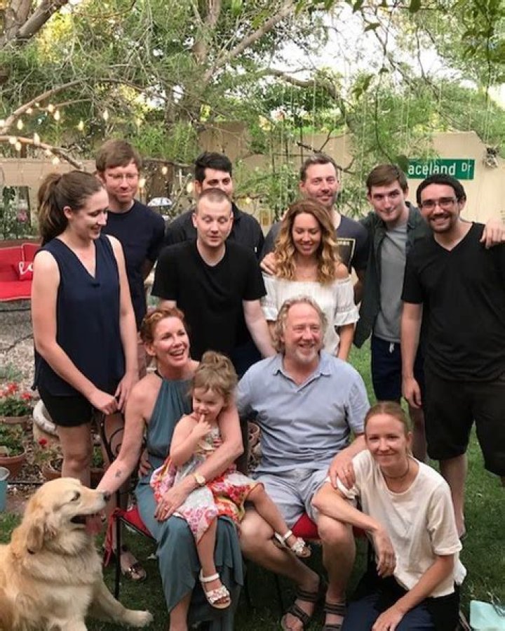Jennifer Gilbert family, husband, children, parents, siblings