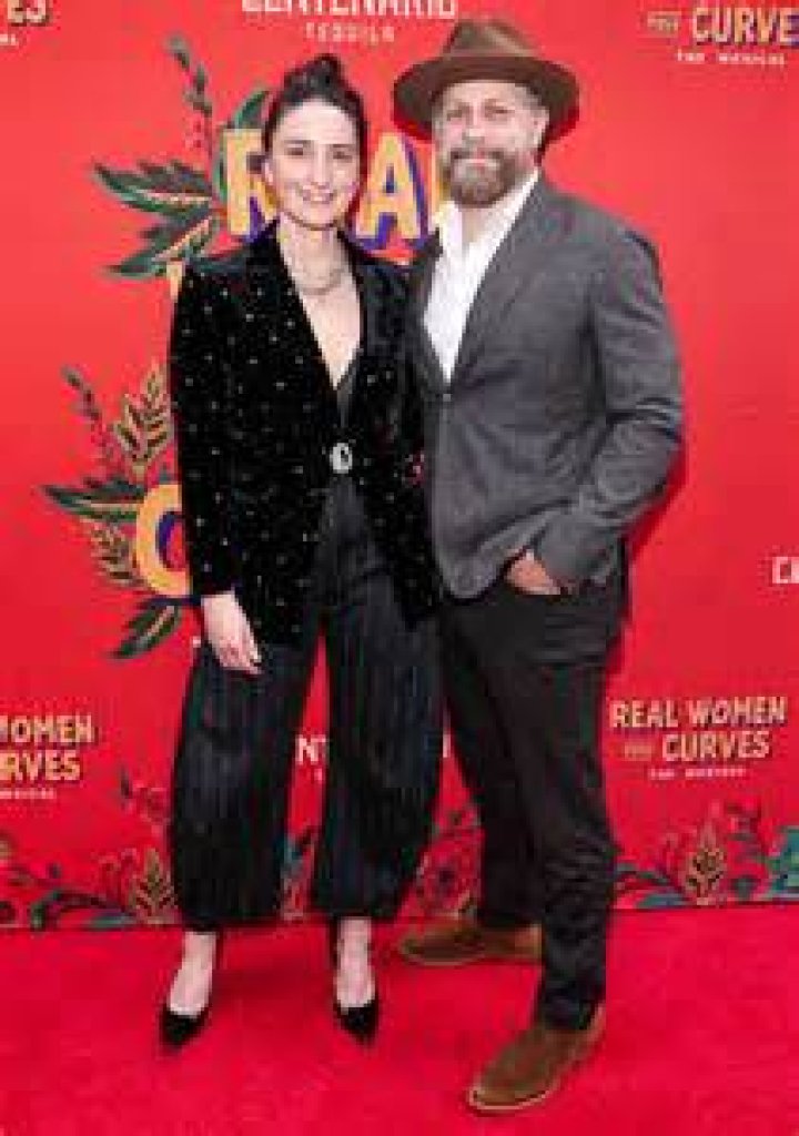 Joe Tippett career earnings, salary and net worth