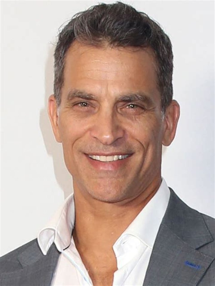 Johnathon Schaech Biography - Facts, Childhood, Family Life & Achievements