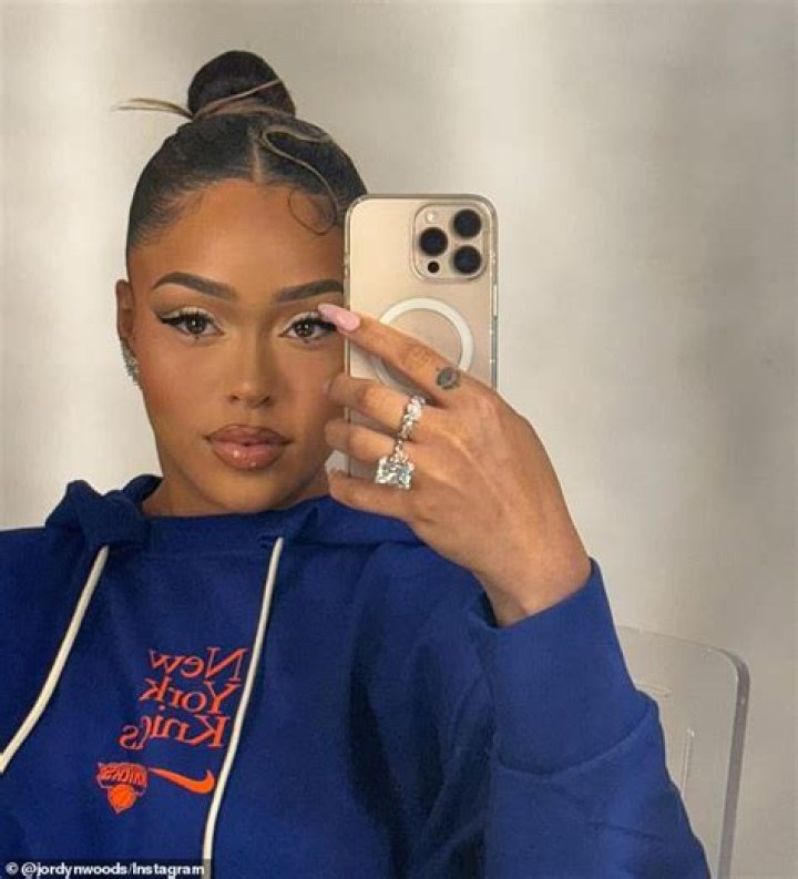 Jordyn Woods Makes Fans Laugh With A Tweet She Found About Herself; Also, Check Out Her Gorgeous Latest Look
