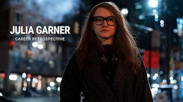 Julia Garner Biography – Facts, Childhood, Career, Family Life