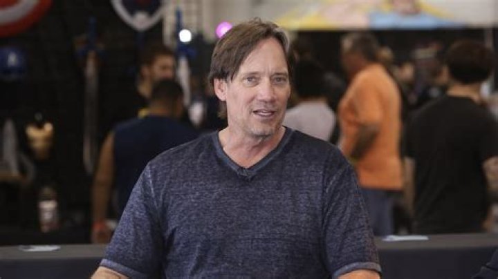 Kevin Sorbo, a man with an estimated $14 million net worth, attempts to be relatable about egg prices