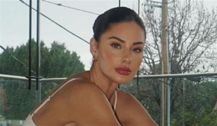 Lexi Bader in Two-Piece Workout Gear is "Feeling the Heat"