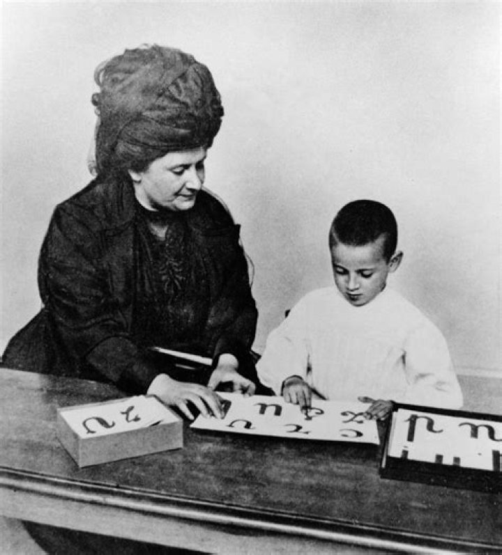 Maria Montessori Biography - Facts, Childhood, Family Life & Achievements