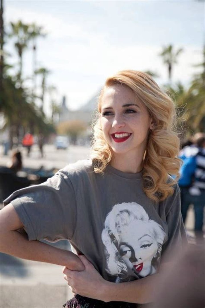 Mercedes Lambre - Bio, Facts, Family Life of Argentine Model & Actress