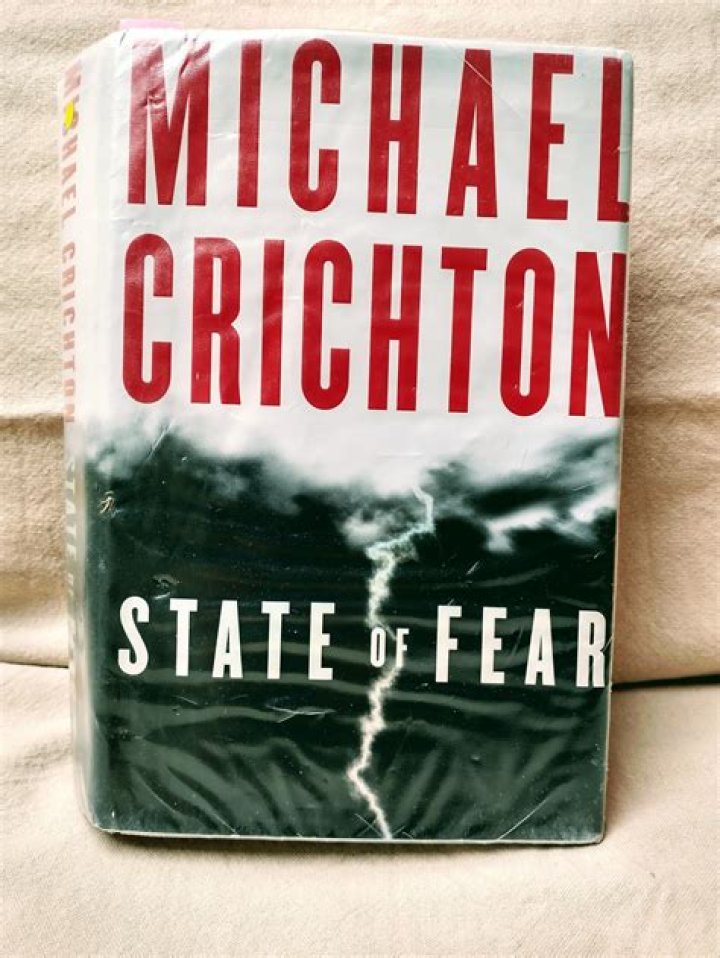 Michael Crichton Biography - Facts, Childhood, Family Life & Achievements
