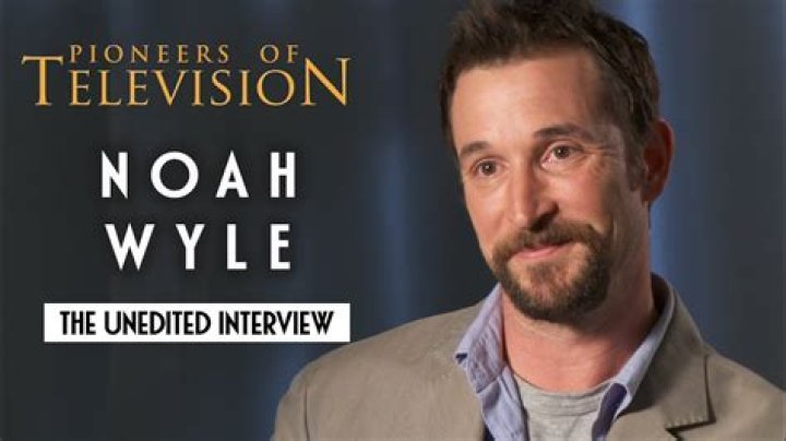 Noah Wyle Biography - Facts, Childhood, Family Life & Achievements