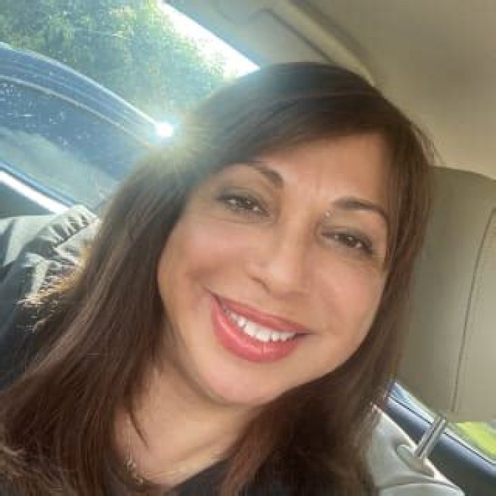 Paula Gonzalez Perez – Lake Clarke Shores, FL