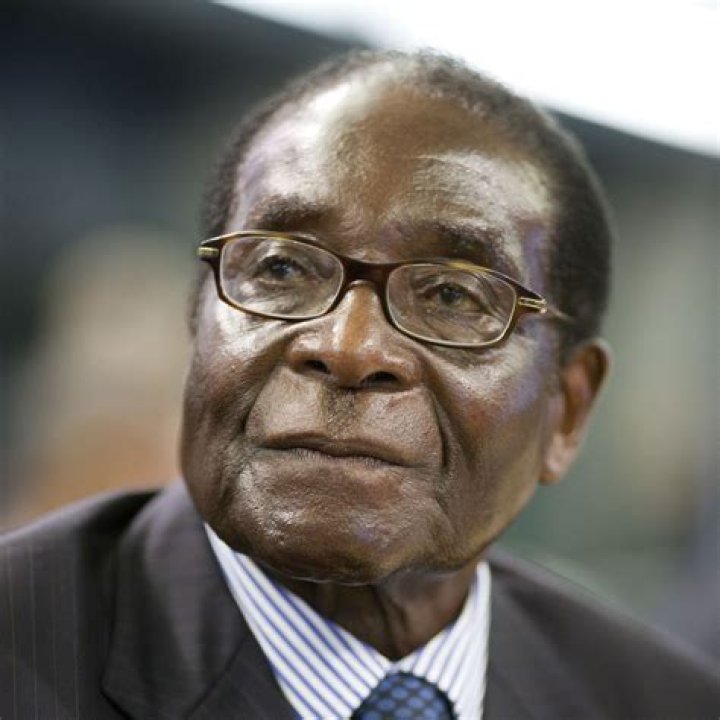 Robert Mugabe Biography - Facts, Childhood, Family, Achievements, Timeline & Death