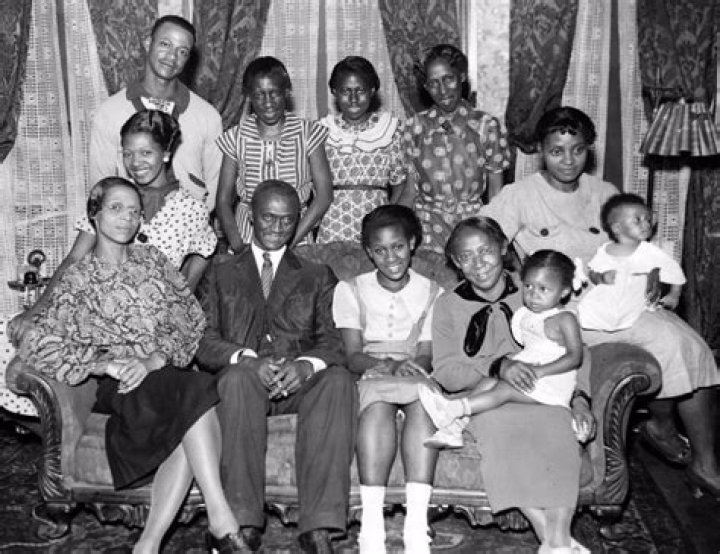 Roger Troutman Biography - Facts, Childhood, Family Life & Achievements