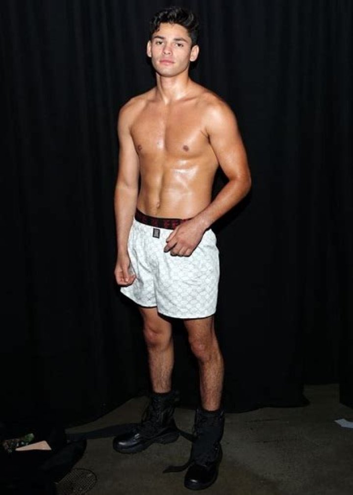 Ryan Garcia Height Weight Biceps Shoe Size Measurements Facts