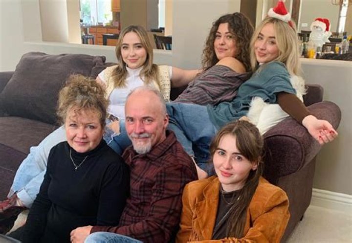 Samantha Smart parents: Who are her father and mother?