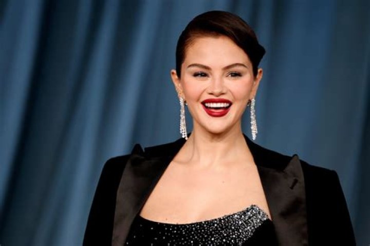 Saved By The Bell Eliminates Scenes Making Fun Of Selena Gomez’s Kidney Transplant