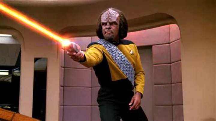 Set phasers to fun: All the ‘Star Trek’ phasers, explained