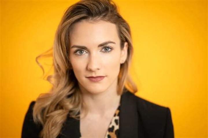 Sierra Furtado - Bio, Facts, Family Life of Canadian YouTube Personality