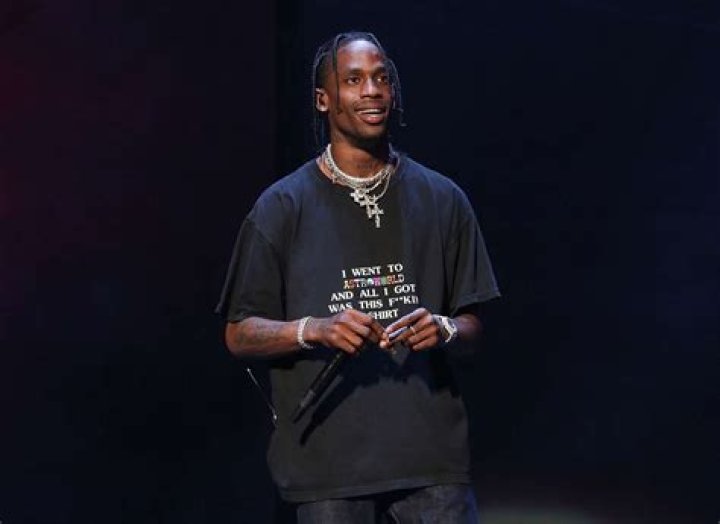 Travis Scott Leaves Likes On Iggy Azalea’s Hot Posts While Still Seemingly On A Break With Kylie Jenner