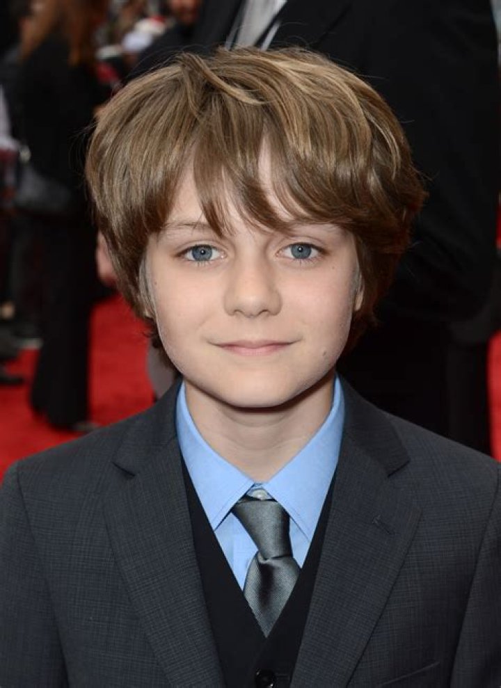 Ty Simpkins Biography - Facts, Childhood, Family Life & Achievements
