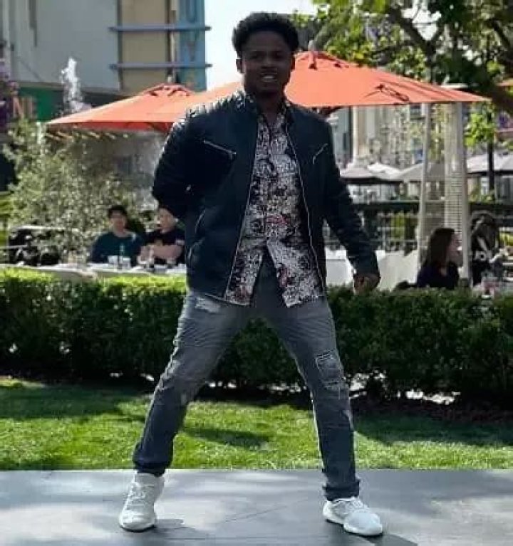 Walter Jones Wiki, Age, Wife, Kids, Height & Net Worth