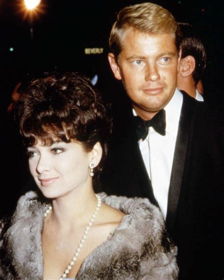 What did Suzanne Pleshette say about Troy Donahue? – Celebrity