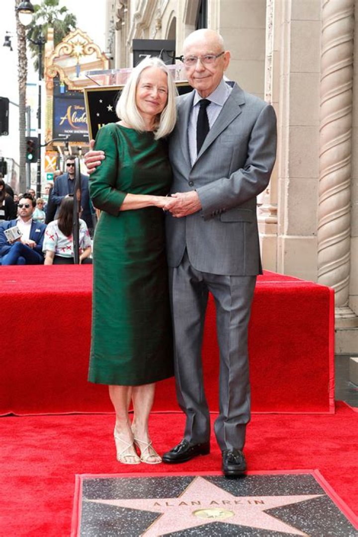 Who is Alan Arkin third wife Suzanne Newlander Arkin?