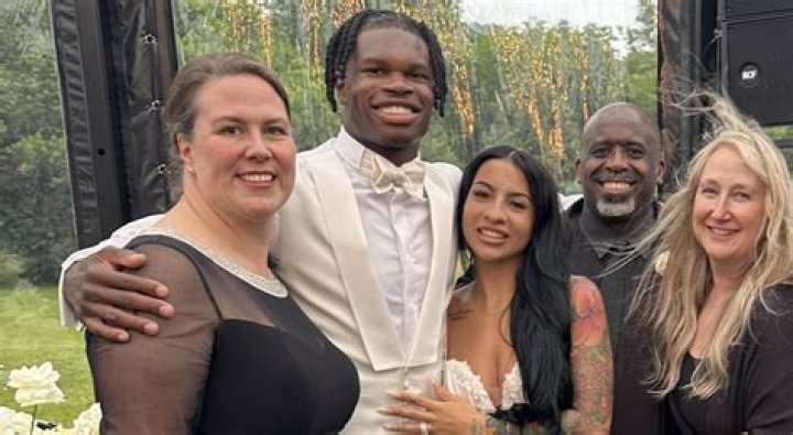 Who is fiance Travis Kreiter?