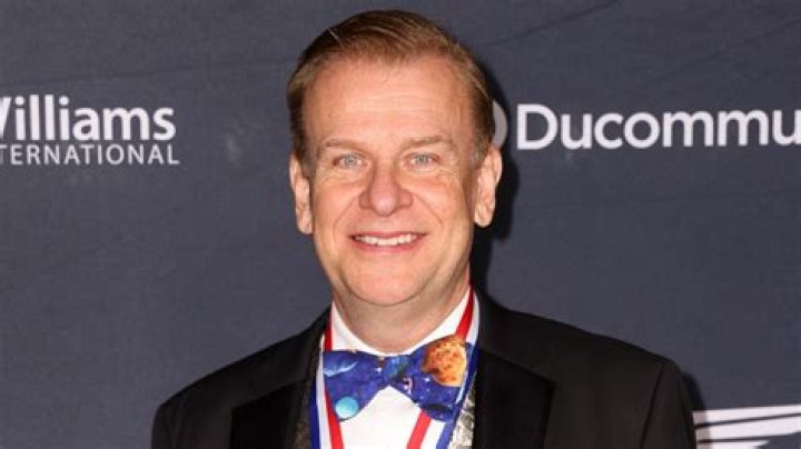 Who is Hamish Harding and who else is on the missing Titanic sub?