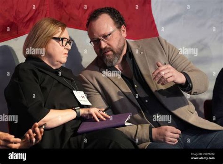 Who Is Unifor President Jerry Dias Wife? Married Or Dating – Relationship Explored