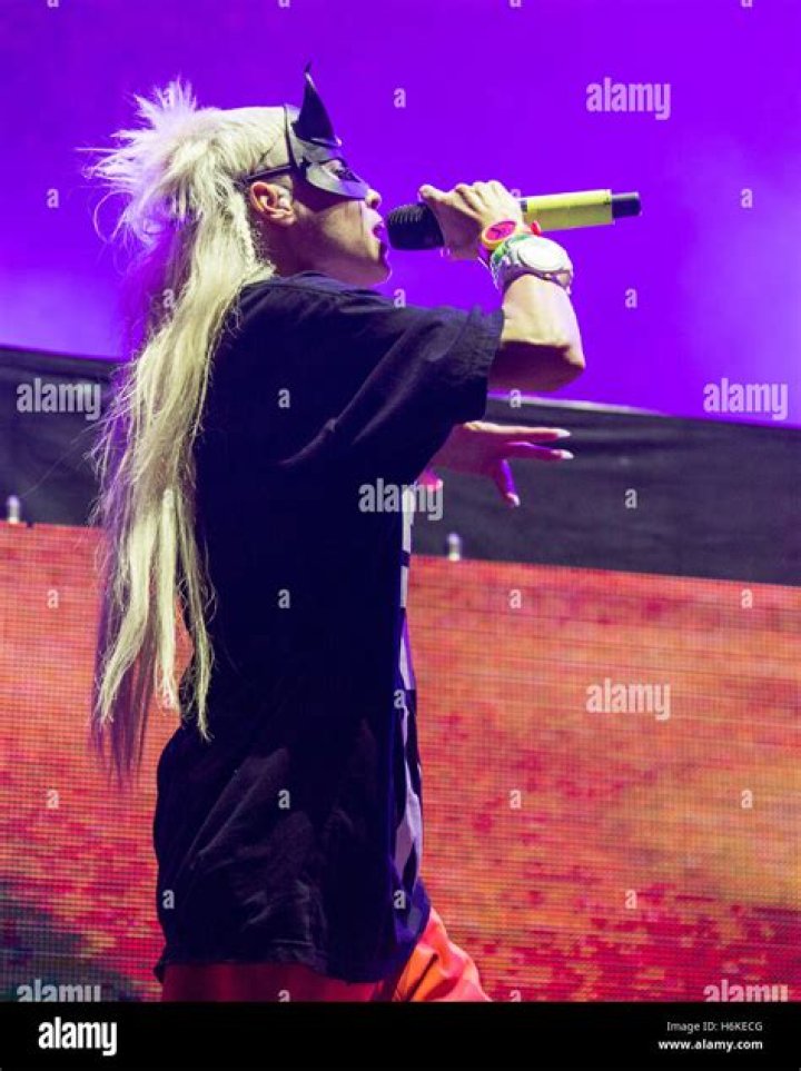 Yolandi Visser (Anri du Toit)